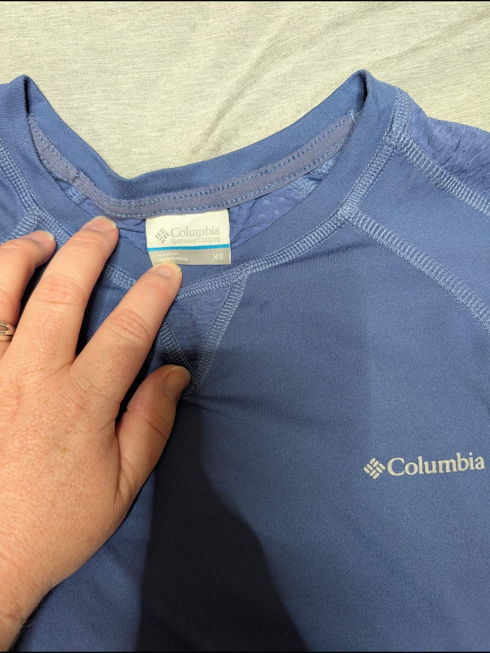 Columbia Long Sleeve Performance Shirt - Picture 2 of 3
